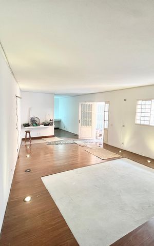 Casa para alugar com 226m², 3 quartos e sem vaga Casa para alugar com 226m², 3 quartos e sem vagaSala/Quarto