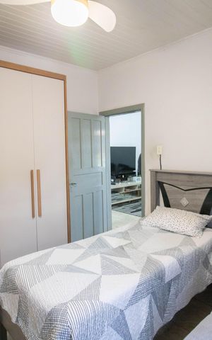 Casa à venda com 220m², 4 quartos e 3 vagas Casa à venda com 220m², 4 quartos e 3 vagasQUARTO 1
