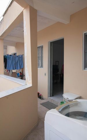 Casa à venda com 220m², 4 quartos e 3 vagas Casa à venda com 220m², 4 quartos e 3 vagasCASA 2- VARANDA
