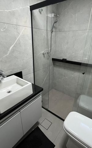 Apartamento para alugar com 195m², 3 quartos e 2 vagas Apartamento para alugar com 195m², 3 quartos e 2 vagasBanheiro