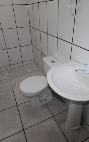 Casa para alugar com 230m², 3 quartos e 2 vagasBanheiro da Suíte