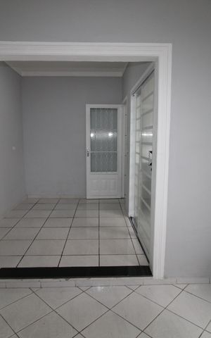 Casa para alugar com 230m², 3 quartos e 2 vagasSuíte
