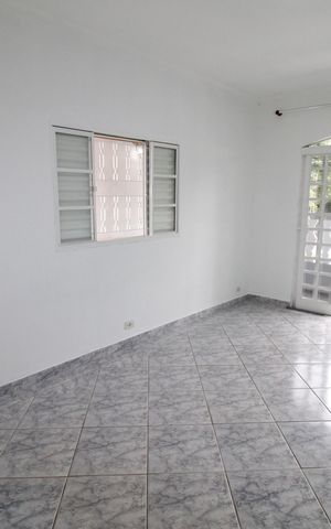 Casa para alugar com 230m², 3 quartos e 2 vagasQuarto 2
