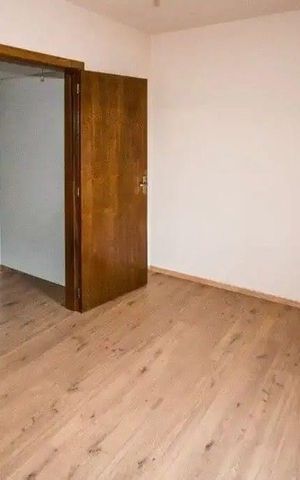 Casa à venda com 79m², 2 quartos e 2 vagas Casa à venda com 79m², 2 quartos e 2 vagasQuarto1