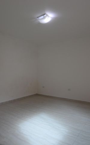 Casa à venda com 350m², 3 quartos e 4 vagasEscritório