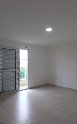 Casa à venda com 350m², 3 quartos e 4 vagasSuíte