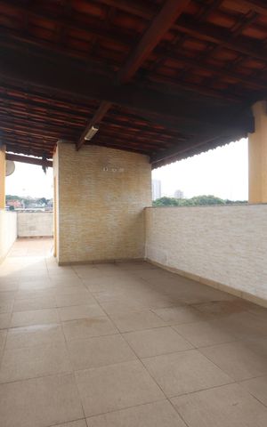 Casa à venda com 350m², 3 quartos e 4 vagasTerraço e Salão