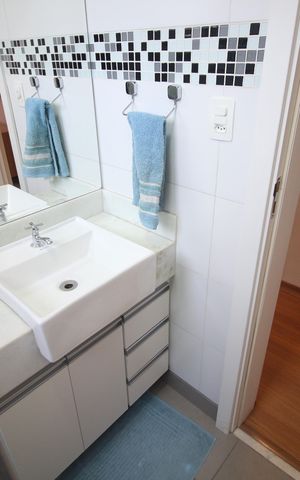 Apartamento à venda com 79m², 3 quartos e 2 vagasBanheiro