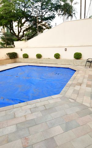 Apartamento à venda com 81m², 2 quartos e 1 vagaÁrea comum - Piscina