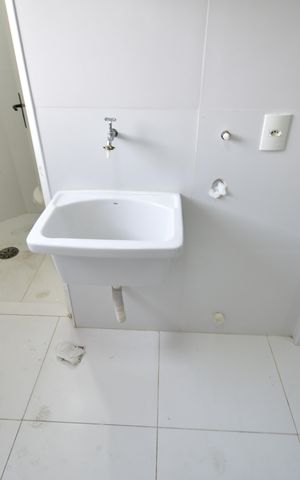 Apartamento à venda com 81m², 2 quartos e 1 vagaÁrea de Serviço