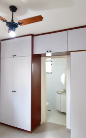 Apartamento à venda com 81m², 2 quartos e 1 vagaQuarto 2 - Suíte