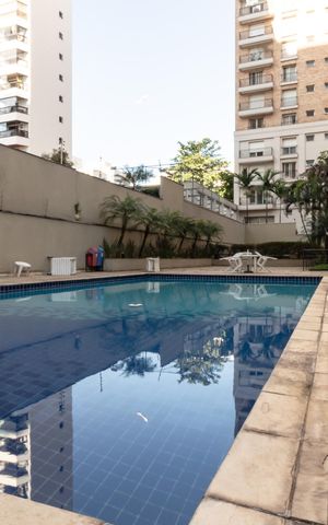 Apartamento para alugar com 33m², 1 quarto e 1 vagaÁrea comum - Piscina