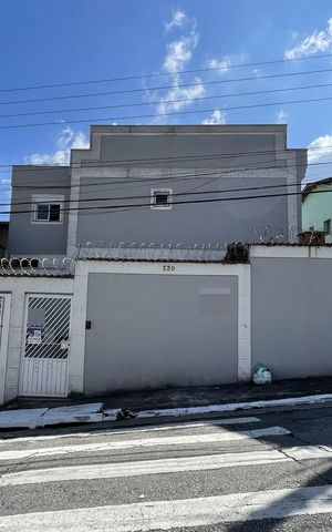 Casa de condomínio à venda com 94m², 3 quartos e 1 vaga Casa de condomínio à venda com 94m², 3 quartos e 1 vagaFachada+Placa