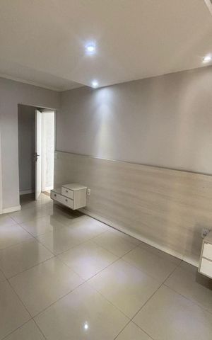 Casa à venda com 250m², 3 quartos e 5 vagas Casa à venda com 250m², 3 quartos e 5 vagasQuarto 2