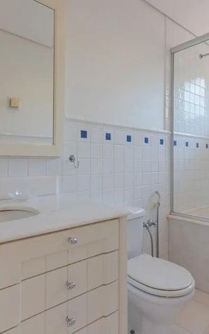 Casa de condomínio para alugar com 487m², 4 quartos e 3 vagas
