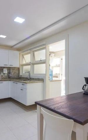 Casa de condomínio para alugar com 487m², 4 quartos e 3 vagas