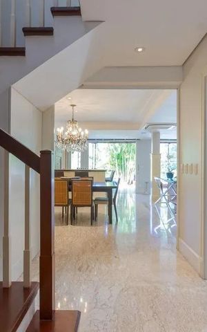 Casa de condomínio para alugar com 487m², 4 quartos e 3 vagas