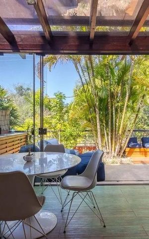 Casa de condomínio para alugar com 487m², 4 quartos e 3 vagas