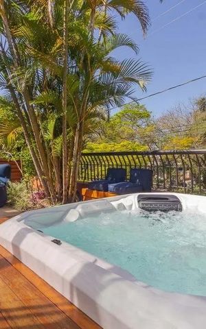 Casa de condomínio para alugar com 487m², 4 quartos e 3 vagas