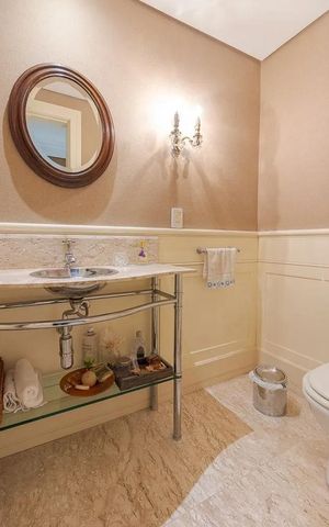 Casa de condomínio para alugar com 487m², 4 quartos e 3 vagas
