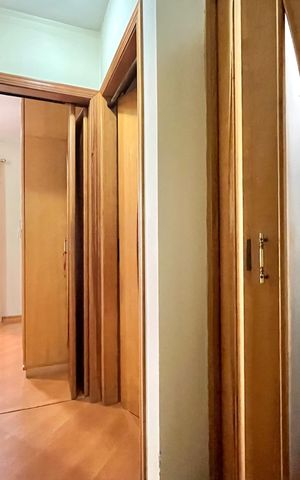 Casa de condomínio à venda com 176m², 3 quartos e 2 vagas Casa de condomínio à venda com 176m², 3 quartos e 2 vagasCorredor