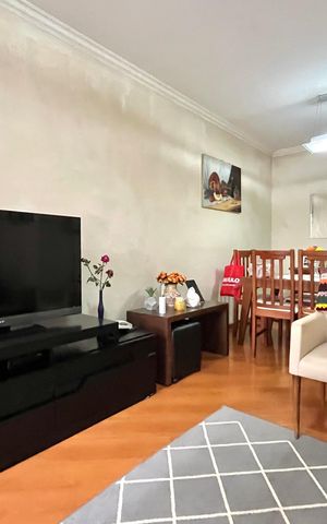 Casa de condomínio à venda com 176m², 3 quartos e 2 vagas Casa de condomínio à venda com 176m², 3 quartos e 2 vagasSala