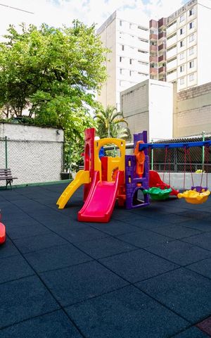 Apartamento para alugar com 66m², 2 quartos e 1 vaga Apartamento para alugar com 66m², 2 quartos e 1 vagaÁrea comum - Playground