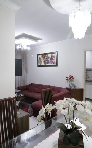 Apartamento à venda com 54m², 2 quartos e 1 vagaSala