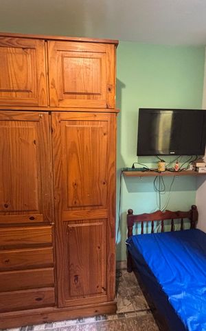 Casa à venda com 250m², 4 quartos e 2 vagas Casa à venda com 250m², 4 quartos e 2 vagasQuarto 1