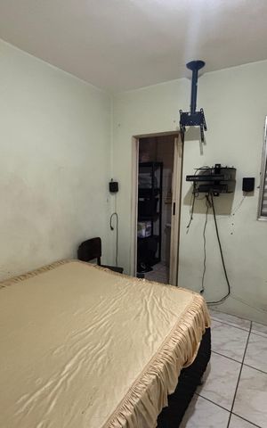 Casa à venda com 250m², 4 quartos e 2 vagas Casa à venda com 250m², 4 quartos e 2 vagasQuarto 2