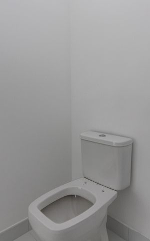 Studio à venda com 23m², 1 quarto e sem vaga Studio à venda com 23m², 1 quarto e sem vagaBanheiro