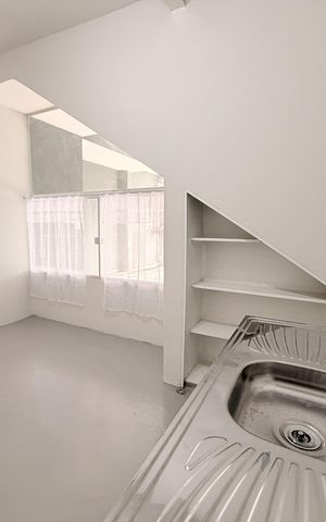 Casa para alugar com 70m², 2 quartos e 1 vagaCozinha