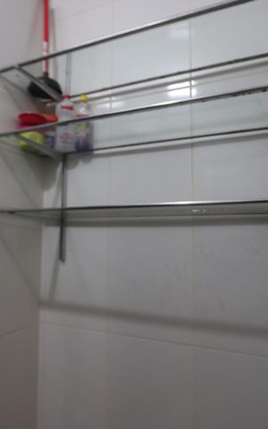 Casa à venda com 84m², 2 quartos e 2 vagasBanheiro social