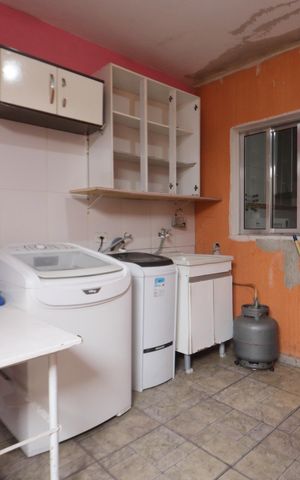 Casa à venda com 84m², 2 quartos e 2 vagasLavanderia
