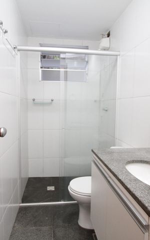 Apartamento à venda com 166m², 4 quartos e 2 vagasBanheiro da Suíte