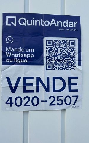 Casa à venda com 100m², 3 quartos e 2 vagas Casa à venda com 100m², 3 quartos e 2 vagasPlaca
