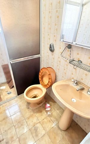 Casa à venda com 125m², 5 quartos e 2 vagas Casa à venda com 125m², 5 quartos e 2 vagasBanheiro da Suíte