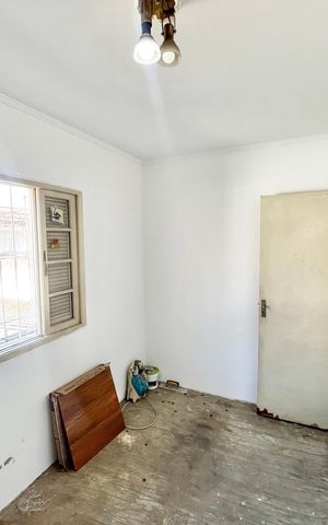 Casa à venda com 125m², 5 quartos e 2 vagas Casa à venda com 125m², 5 quartos e 2 vagasQuarto 2