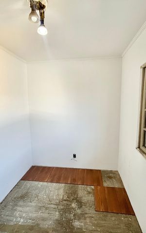 Casa à venda com 125m², 5 quartos e 2 vagas Casa à venda com 125m², 5 quartos e 2 vagasQuarto 2