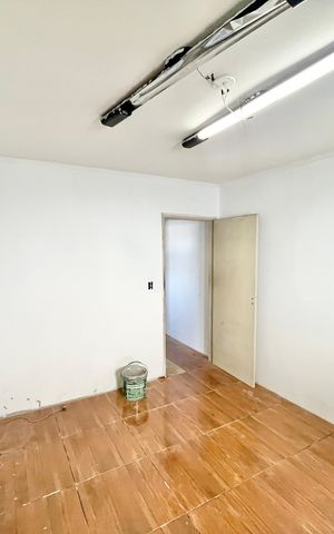 Casa à venda com 125m², 5 quartos e 2 vagas Casa à venda com 125m², 5 quartos e 2 vagasQuarto 1