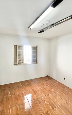 Casa à venda com 125m², 5 quartos e 2 vagas Casa à venda com 125m², 5 quartos e 2 vagasQuarto 1