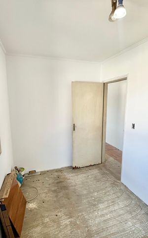 Casa à venda com 125m², 5 quartos e 2 vagas Casa à venda com 125m², 5 quartos e 2 vagasQuarto 2
