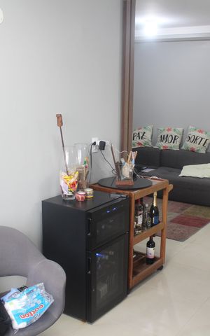 Apartamento à venda com 85m², 2 quartos e 2 vagasVaranda