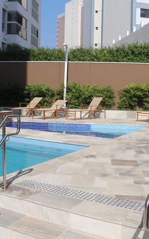 Apartamento à venda com 85m², 2 quartos e 2 vagasÁrea comum - Piscina