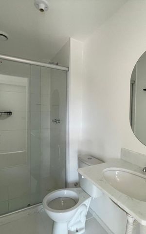 Apartamento à venda com 67m², 2 quartos e 1 vaga Apartamento à venda com 67m², 2 quartos e 1 vagaBanheiro