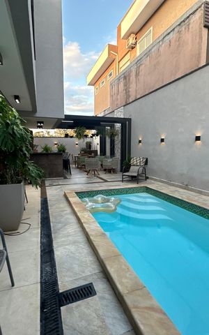 Casa de condomínio para alugar com 330m², 4 quartos e 5 vagas Casa de condomínio para alugar com 330m², 4 quartos e 5 vagasPiscina