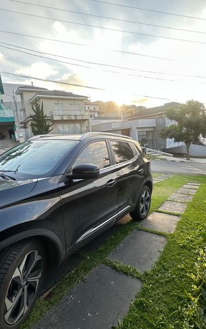 Casa de condomínio para alugar com 330m², 4 quartos e 5 vagas Casa de condomínio para alugar com 330m², 4 quartos e 5 vagasGaragem
