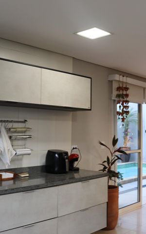Casa de condomínio para alugar com 330m², 4 quartos e 5 vagas Casa de condomínio para alugar com 330m², 4 quartos e 5 vagasCozinha