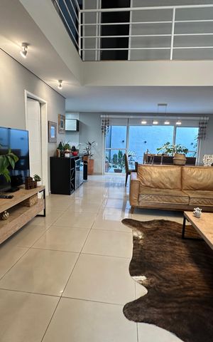 Casa de condomínio para alugar com 330m², 4 quartos e 5 vagas Casa de condomínio para alugar com 330m², 4 quartos e 5 vagasSala