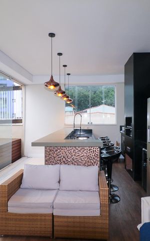 Apartamento à venda com 199m², 2 quartos e 2 vagas Apartamento à venda com 199m², 2 quartos e 2 vagasCobertura e Área Gourmet